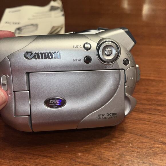 Canon DC100 DVD Camcorder Bundle, Tested Working - Picture 5 of 7